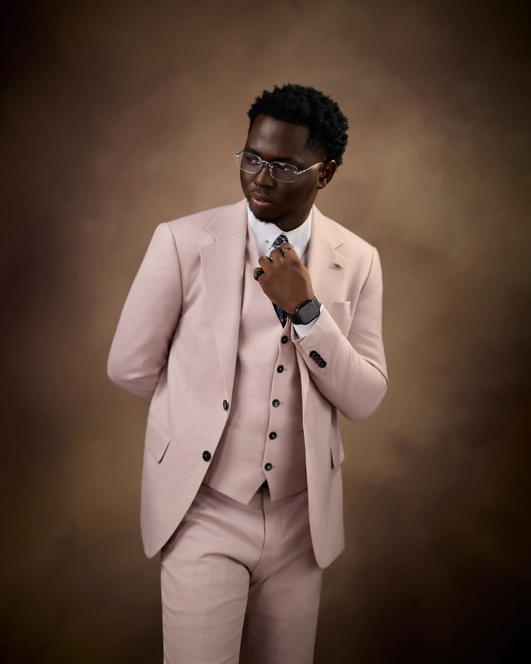 About Folarin Otitoola — about TOFSelf, Lagos photographer image 3